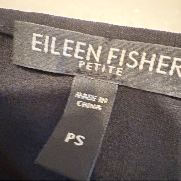 Eileen Fisher Stretch Silk Jersey Scoop Neck Top Black Size SP Luxury Minimalist - Picture 6 of 10
